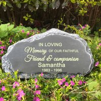 Personalisierter Erinnerungsgarten Dekorativer Stein Individueller Sympathy Garden Marker Gedenkstein Für Geliebte Menschen, Haustier, Babys von TreeFaceSchool