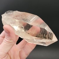 Großer Lemurian Quarz Kristall Aus Brasilien, Channeling Quarz, 388 Gramm von TreeFortBazaar