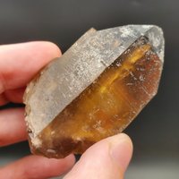 Großer Natürlicher Rauch Citrin Mit Baby Reiter Kristallen Aus Sambia, Double Terminated, 81, 4 Gramm von TreeFortBazaar