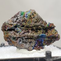 Natürlicher Regenbogen Turgit, Hämatit - Goethit Mineral Exemplar, Skittles Tasche, Gräber Berg, 33 Karat, Kommt Mit Vitrine von TreeFortBazaar