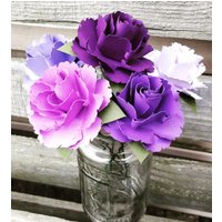 Wilde Rosen, Halbes Dutzend. Wählen Sie Ihre Farben. Herzstück, Hochzeit, Papierblumenstrauß von TreeTownPaper