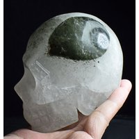 4.64" Langes Natürliches Grünes Phantom Geisterquarz Kristall Geschnitztes Skelett, Heilschädel, Hübscher Geheimnisvoller Kristallschädel von TreestonesByLunas