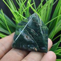 Poliert Natur Grün Moos Achat Quarz Kristall Pyramide Turm Punkt, Reiki Energie Generator Chakra Steine Heilung Jade Jaspis B1268 von TreestonesByLunas