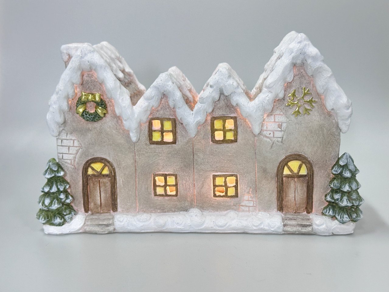 Trend Line Dekofigur TrendLine LED Haus 33 x 11 x 20 cm warmweiß Trend Line Dekofigur TrendLine LED Haus 33 x 11 x 20 cm warmweiß von Trend Line