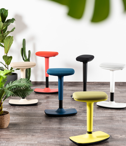 Trend Office to-swift Stehsitz mit gepolstertem Sitz von Trend Office