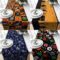 Halloween Tischläufer, Trick Or Treat Runner, Orange Kürbis Tischdecke, Geschenk, Heimtextil Dekor, Gruselige Themen Tischplatte von TrendHomeDesign