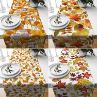 Trocken Orange Farbe Blätter Tischläufer, Hello Autumn Home Dekor, Bauernhaus Tischplatte, Herbst Tischdecke von TrendHomeDesign