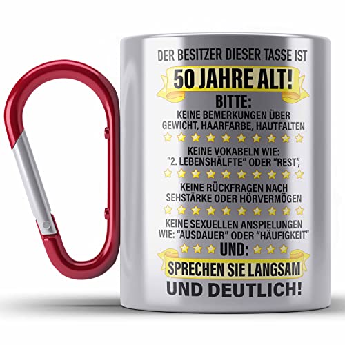 Trendation - 50. Geburtstag Männer Edelstahl Tasse Karabiner Geschenk Geschenkidee 50er Geburtstag Spruch Perfektion Vater Papa Lustiger Spruch Witzig (Rot) von Trendation