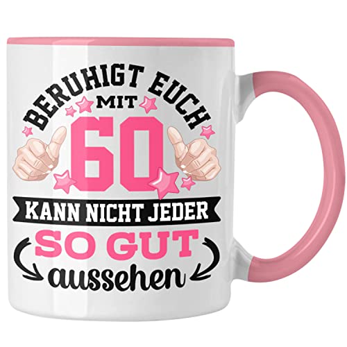 Trendation - 60. Geburtstag Frauen Tasse Geschenk Geschenkidee 60er Geburtstag Spruch Perfektion Mama Mutter Lustiger Spruch Witzig (Rosa) von Trendation