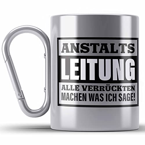 Trendation - Anstaltsleitung Edelstahl Tasse Karabiner Geschenk Chef Chefin Geschenkidee Boss Geschenke (Silber) von Trendation