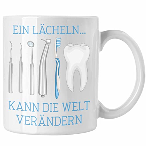 Trendation - Ein Lächeln Kann Die Welt Verändern Tasse Geschenk für Zahnarzt Zahnärztin Lustiger Spruch Geschenkidee Weihnachten Geburtstag (Weiß) von Trendation