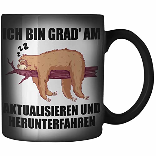 Trendation - Lustige Faultier Spruch Mitarbeiter Geschenk Arbeitskollege Zaubertasse Kollegin Abschiedsgeschenk Trendation - Lustige Faultier Spruch Mitarbeiter Geschenk Arbeitskollege Zaubertasse Kollegin Abschiedsgeschenk von Trendation