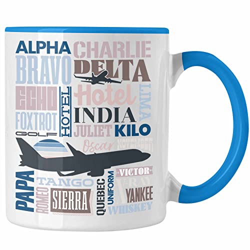 Trendation - Pilot ABC Alphabet Tasse Geschenk Beruf Flugzeug (Blau) von Trendation