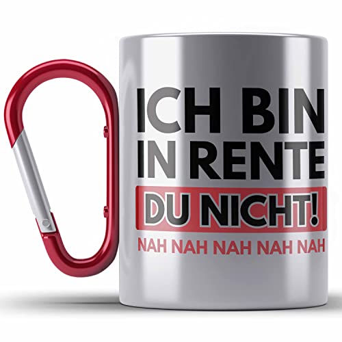 Trendation - Renter Edelstahl Tasse Karabiner mit Spruch Ruhestand Geschenk Rente Mann Lustig Renteneintritt Abschiedsgeschenk Pension Sprüche ( Rot ) von Trendation