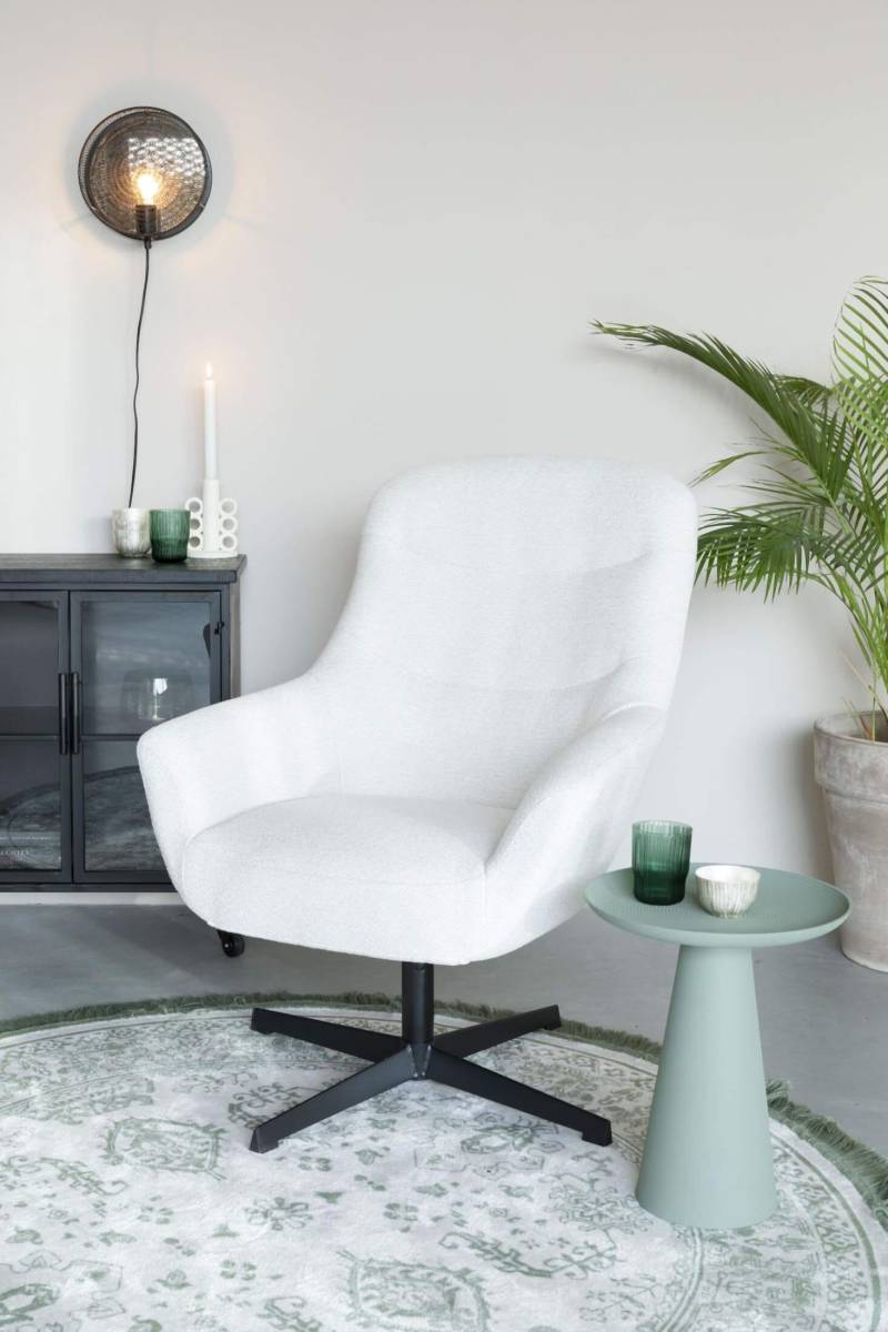 Zuiver Lounge Sessel YUKI drehbar mit angesagten Bouclé Stoff Weiß von Trendmöbel24