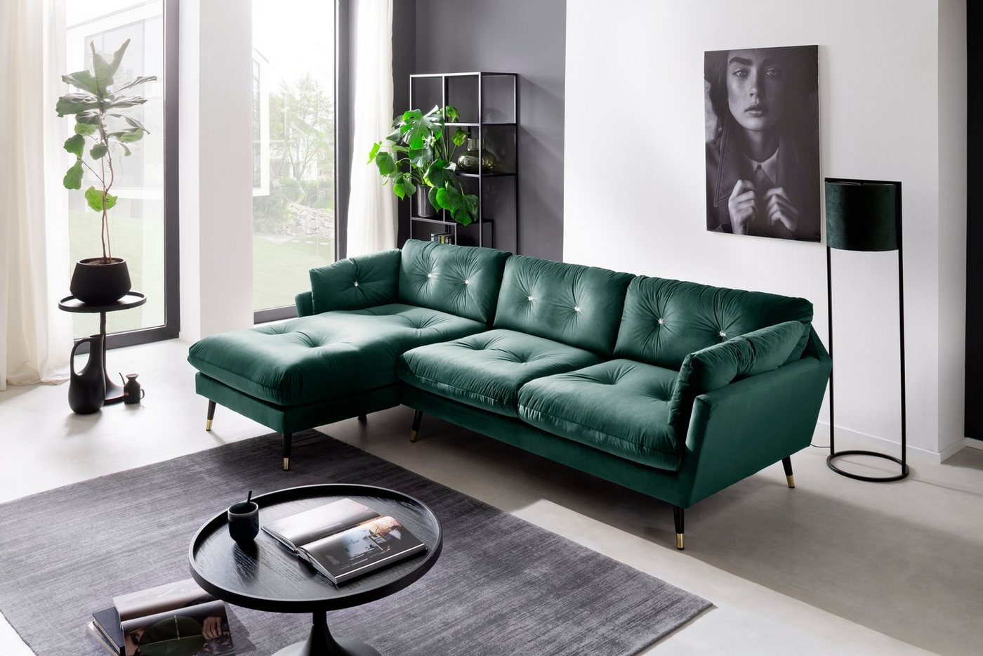 Trends by HG Ecksofa Amira L-Form, mit Strasssteinen und goldfarben Applikationen Trends by HG Ecksofa Amira L-Form, mit Strasssteinen und goldfarben Applikationen von Trends by HG