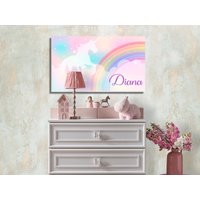 Personalisierte Gerahmte Einhorn Regenbogen Leinwand Malerei, Wandbehang Schlafzimmer, Fantasy Tier Decor, Rosa Kinderzimmer Kunst von TrendyLuciaWalls