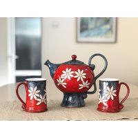 Weihnachtsgeschenk - Daisy Tee Set, Keramik Teekanne Und Tassen, Handgemachte Teetassen Geschenk, Hochzeitsgeschenk Set von TriUshiCeramics