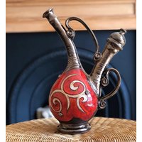 Weihnachtsgeschenk - Einzigartige Keramikflasche, Roter Keramikkrug, Steingut-Weinkrug, Kunst-Interieur-Wohnkultur, Hochzeitsgeschenk von TriUshiCeramics