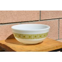 Vintage Pyrex Verde Quadrat Blumen Muster 404 4 Qt Rührschüssel von TribeVintageLB