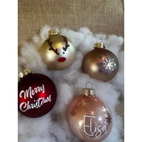 Personalisierte Weihnachtskugeln von TrinisHandmadeShop
