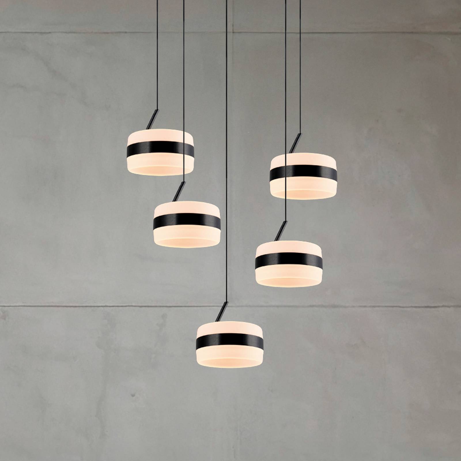 LED-Pendellampe Dios, schwarz, Ø 45 cm, CCT, 5-flg. von Trio Lighting