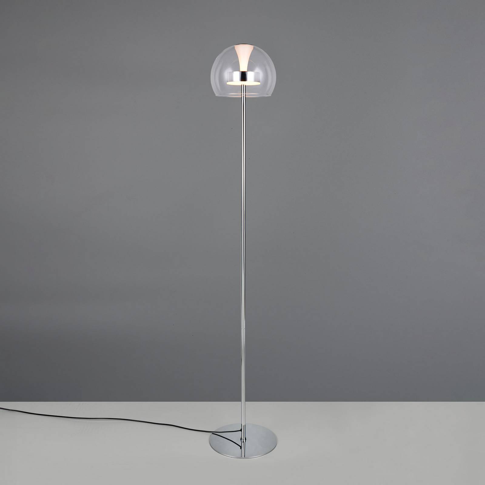 LED-Stehlampe Flynt, Höhe 130 cm, chromfarben, Metall, CCT von Trio Lighting
