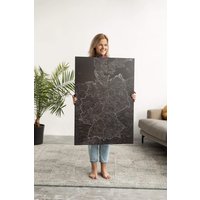Schwarz Deutschlandkarte Mit Pins - Pinnwand Wandbilder Deutschland Karte Bundesländer Wählen Pinnadeln -Tripmap Schwarz Deutschlandkarte Mit Pins - Pinnwand Wandbilder Deutschland Karte Bundesländer Wählen Pinnadeln -Tripmap von TripMap