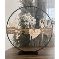 Hochzeit Geschenk, Brautpaar Personalisierte Geschenkidee, Standring, "Mrs&mr", Individuell, Boho, Holzherz von Trockenschoen