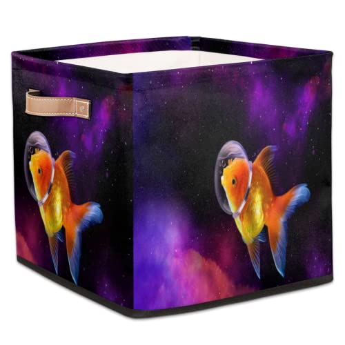 TropicalLife Goldfish Galaxy Space Astronaut Hut Stoff Aufbewahrungsw¨¹rfel Boxen Faltbarer Aufbewahrungskorb Beh?lter Organizer Schublade f¨¹r Zuhause Schlafzimmer B¨¹ro Kinderzimmer 33 x 33 x 33 cm von TropicalLife