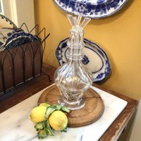 Wunderschöne Art Deco Boho Glas Geteilte Karaffe Mit Stoppern Home Bar Beauty Wunderschöne Art Deco Boho Glas Geteilte Karaffe Mit Stoppern Home Bar Beauty von TroveMagpie
