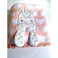 Baby Einhorn Gehäkelte Decke Mit Eingebautem Crinkle Spielzeug - Pfirsich & Weiß Baby Einhorn Gehäkelte Decke Mit Eingebautem Crinkle Spielzeug - Pfirsich & Weiß von TruPrettyDesigns
