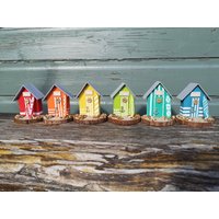 Mini Surfer's Farbige Strandhütten Mini Surfer's Farbige Strandhütten von TrudibridgemanDesign