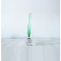 Vintage Grüne Glas Bubble Knospe Vase von TrudysStoreVintage