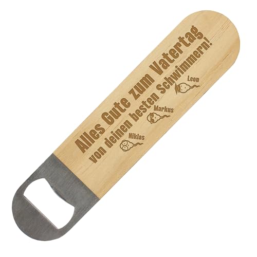 Flaschenöffner „Alles Gute zum Vatertag von deinen besten Schwimmern!“ - Aussehen & Namen personalisiert - Edelstahl, Holzgriff mit Gravur - Geschenk für Papa - ca. 17,5 x 4 cm - 3 Schwimmer von True Statements