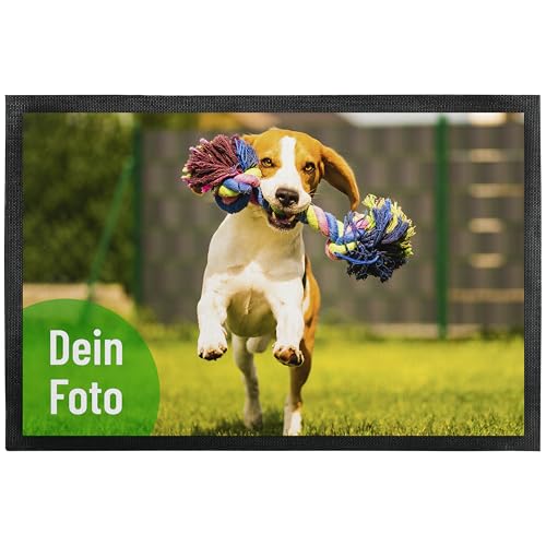Foto-Fußmatte 60x40 cm personalisiert mit eigenem Bild, Logo, Design - extra dünne Deko-Türmatte - rutschfeste Rückseite & Velours-Oberfläche - Deko-Matte für Flur & Wohnung - Geschenk zum Einzug Foto-Fußmatte 60x40 cm personalisiert mit eigenem Bild, Logo, Design - extra dünne Deko-Türmatte - rutschfeste Rückseite & Velours-Oberfläche - Deko-Matte für Flur & Wohnung - Geschenk zum Einzug von True Statements