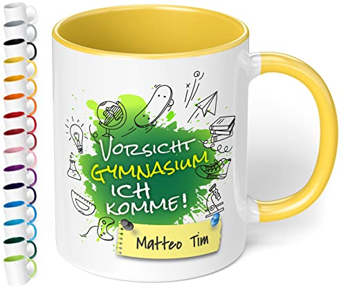 True Statements Geschenk zur Einschulung aufs Gymnasium - hochwertige Keramik Tasse mit Spruch Vorsicht Gymnasium, ich komme! auf Wunsch mit Namen (mit Wunschname, Hellgelb) von True Statements