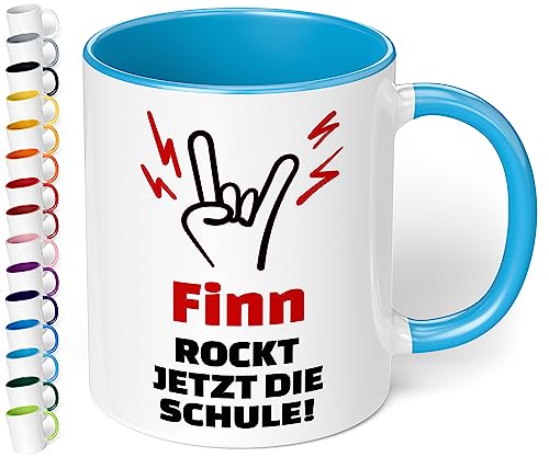 True Statements Geschenk zur Einschulung für Mädchen & Jungen: 330ml Keramik-Tasse „NAME Rockt jetzt die Schule“ - personalisiert für Erstklässler Schüler 1. Klasse (Hellblau) von True Statements