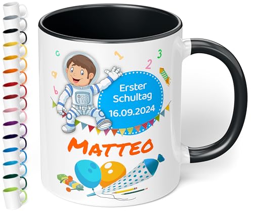 True Statements Geschenk zur Einschulung für Mädchen & Jungen: personalisierte Keramik-Tasse Erster Schultag mit Name und Datum 330ml (Astronaut, Schwarz) von True Statements