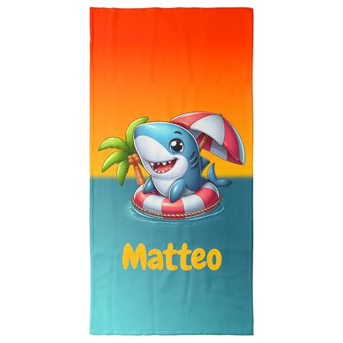 Handtuch mit Namen „Hai mit Schwimmreifen“ – Einzigartiges, bedrucktes Handtuch - persönliches Geschenk für Familie & Freunde - Personalisierte Geschenke für Kinder, für Freibad & Urlaub - 100 x 50 cm von True Statements