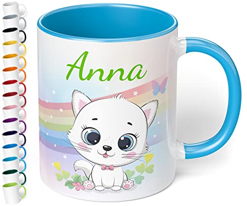 Kinder-Tasse mit Namen „Weiße Katze mit Regenbogen-Motiv“ – personalisierte Namenstasse für Jungen und Mädchen - rundum bedruckt – schönes Geschenk zu Weihnachten, Geburtstag (Hellblau) von True Statements