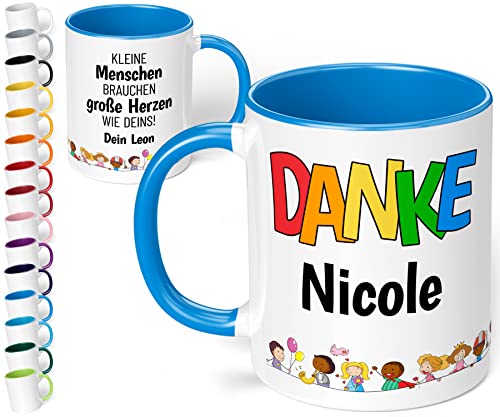 Kita Abschiedsgeschenk für Erzieherin: Kaffee-Tasse personalisiert mit Namen „Danke WUNSCHNAME – Kleine Menschen brauchen große Herzen wie Deins!“ - Dankeschön Kindergarten Krippe (Cambridge Blau) von True Statements