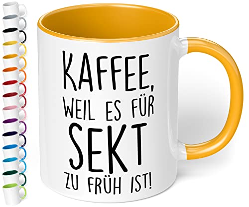 Lustige Tasse „Kaffee, weil es für Sekt zu früh ist!“ – 330ml Keramik Kaffeetasse mit Spruch - Geschenk für Kollegen, Freunde, Frauen zum Geburtstag, Vatertag, Weihnachten (Goldgelb) von True Statements