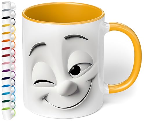 True Statements Emotion Büro Keramik-Tasse „Zwinkerndes Gesicht“ - 330ml Kaffeebecher - Face Mug - Geschenke für Kollegen (Goldgelb) von True Statements