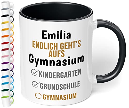 True Statements Geschenk zum Übertritt aufs Gymnasium: Keramik-Tasse mit Namen „WUNSCHNAME Endlich geht’s aufs Gymnasium“ - Geschenk zur 5. Klasse – Gymi Geschenk für Mädchen und Jungen (Schwarz) von True Statements