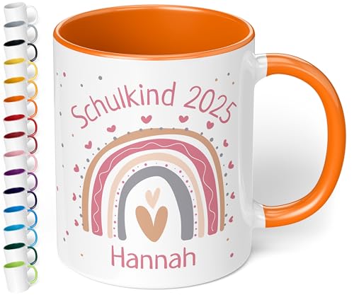 True Statements Keramik-Tasse personalisiert „Schulkind 2025“ - Geschenk zur Einschulung für Mädchen - Regenbogen Herzen - 330ml - Erstklässler Schüler 1. Klasse, Orange von True Statements