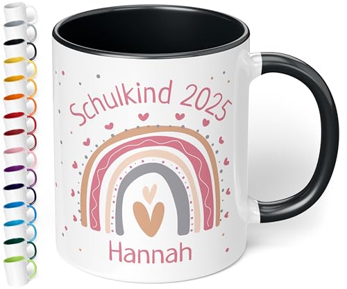 True Statements Keramik-Tasse personalisiert „Schulkind 2025“ - Geschenk zur Einschulung für Mädchen - Regenbogen Herzen - 330ml - Erstklässler Schüler 1. Klasse, Schwarz von True Statements
