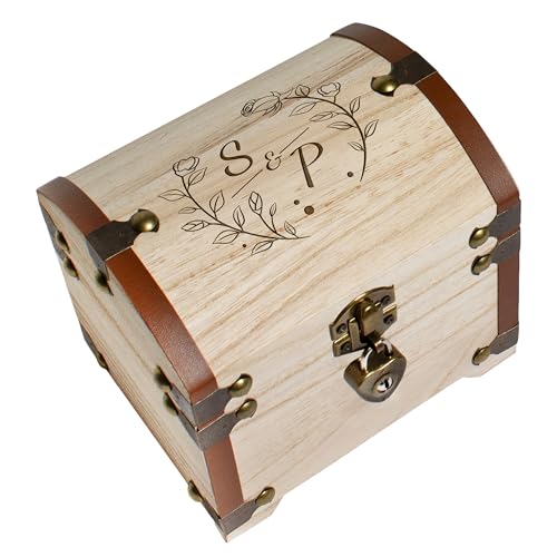 True Statements Personalisierte Schatztruhe mit Gravur & Schloss – Hochzeitsgeschenk für Brautpaar – Geldgeschenk Verpackung Hochzeit – Erinnerungsbox Schatzkiste - Holz, 14,5x11,5x13 cm von True Statements