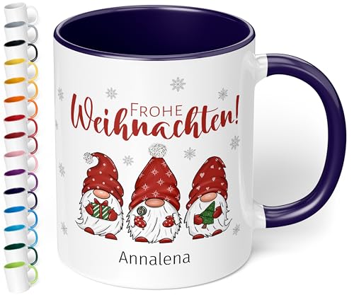 Weihnachtstasse mit Namen „Frohe Weihnachten!“ - mit 3 Wichtel-Motiv - 330ml - personalisierter Keramik Kaffeebecher mit Spruch – individuelles kleines Geschenk zu Weihnachten (Kobaltblau) von True Statements