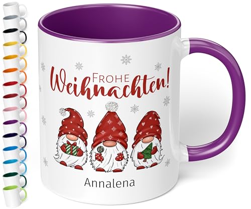 Weihnachtstasse mit Namen „Frohe Weihnachten!“ - mit 3 Wichtel-Motiv - 330ml - personalisierter Keramik Kaffeebecher mit Spruch – individuelles kleines Geschenk zu Weihnachten (Violett) von True Statements